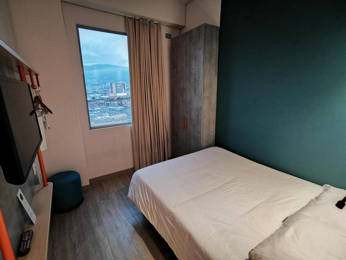Ibis Budget Itagüí Buitenkant foto